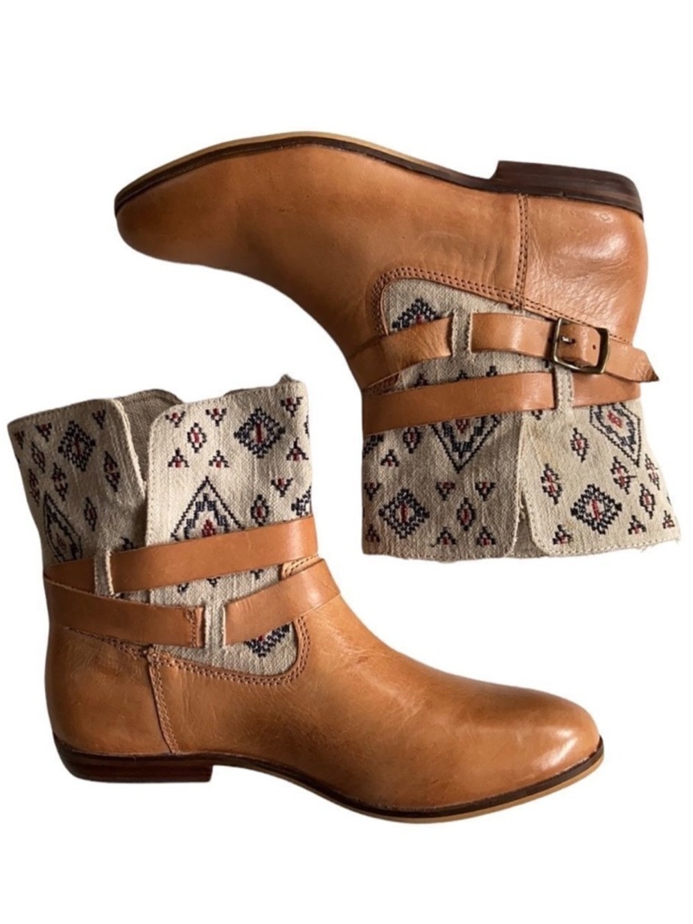 Like new Latigo leather boots